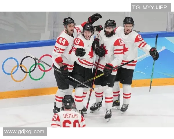 中国国奥男篮迎战加拿大队全力争胜展现青春风采