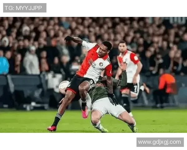 特温特与乌德勒激战在即谁能在这场对决中笑到最后